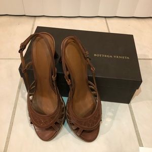 Bottega Veneta leather slingback sandals size 38